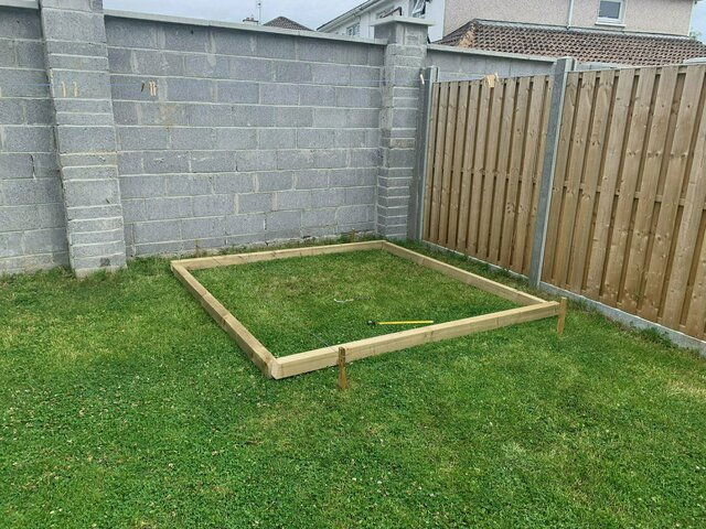 Comment construire une base pour un abri de jardin